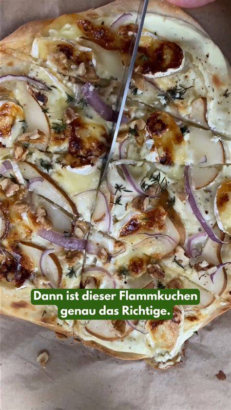 Übersicht typische Zutaten für Flammkuchen mit Camembert und Honig