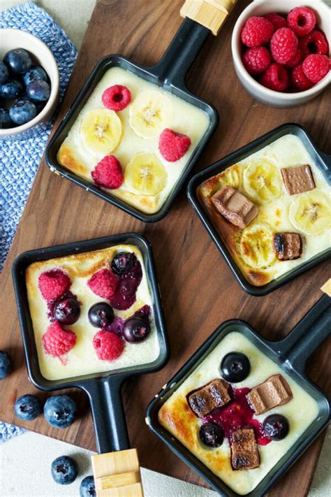 11 süße Raclette-Ideen mit Obst, Schokolade und Kuchen