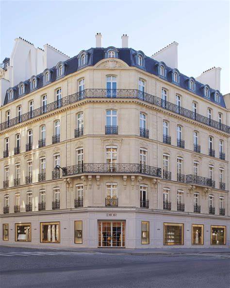 30 Avenue Montaigne, Maison Dior Außenansicht