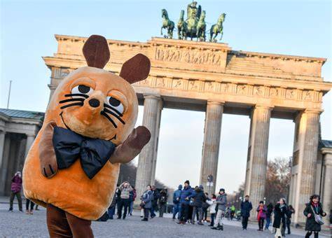 50 Jahre Sendung mit der Maus - Jubiläumstorte von Coppenrath & Wiese