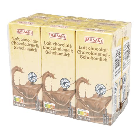 ALDI Schokoladenprodukte und Schokomilch im Regal