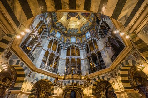 Aachener Dom mit achteckiger Kapelle