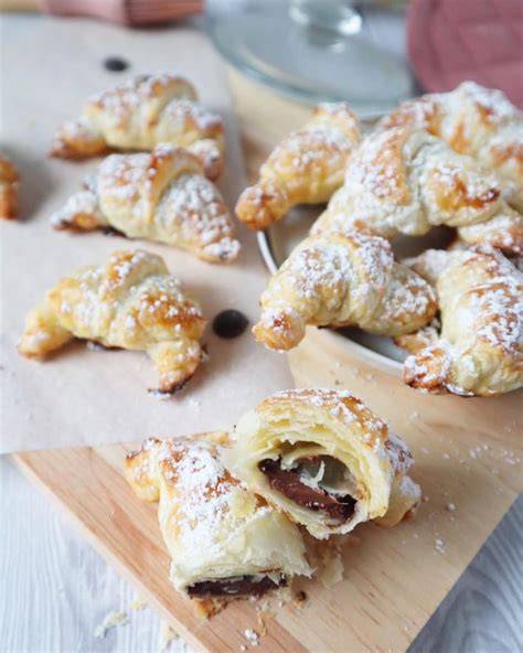 Abbildung: Blätterteig Croissants mit Schokolade