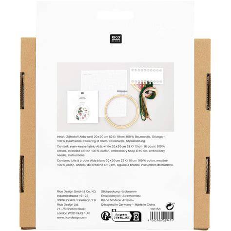 Adventsbuch mit Beilagen: Stickset, Malblock, 3D-Elemente