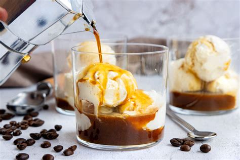Affogato: Espresso mit Vanilleeis