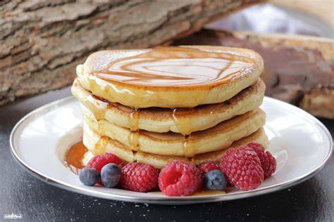 Ahornsirup zu Pancakes