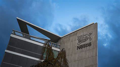 Aktuelle Konzernzentrale Nestlé in Vevey und globale Markenvielfalt