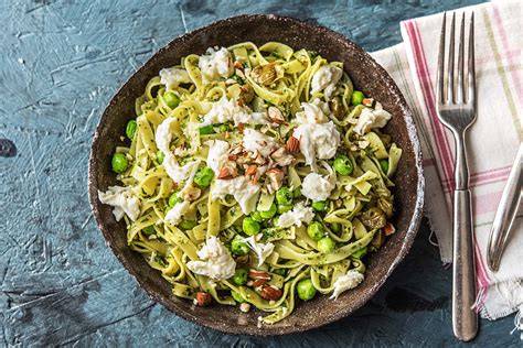 Alba-Trüffel und frische Tagliatelle