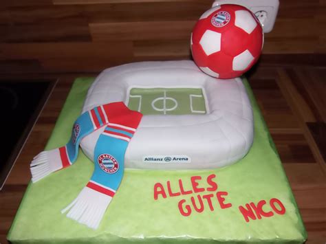 Allianz Arena Torte Gesamtansicht