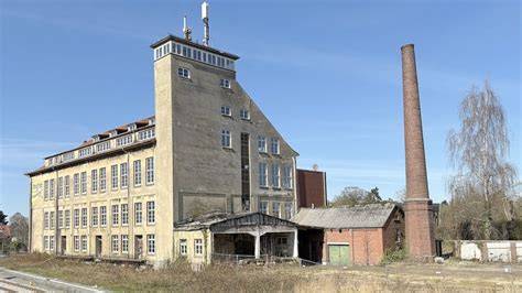 Alte Polak-Pudding-Fabrik in Weener, Außenansicht