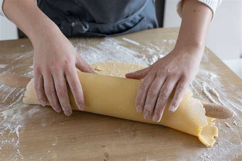 Anleitung Mürbeteig ausrollen und blindbacken