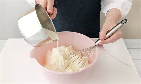 Anleitung Sahne mit Gelatine festigen