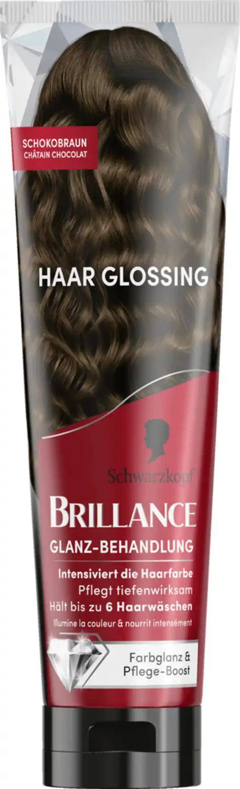 Anwendung von Glossing Schoko Braun auf dem Haar
