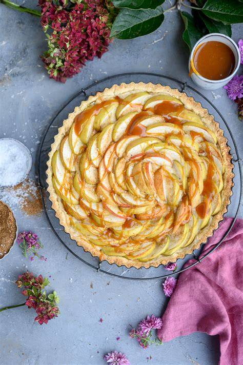 Apfel‑Tarte mit Salzkaramell