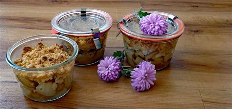 Apfel-Birnen-Crumble im Glas