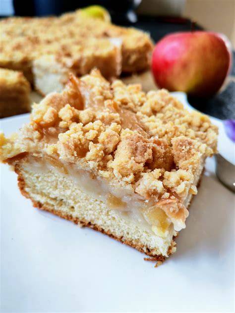 Apfel-Pudding-Streuselkuchen: Zutatenübersicht und Schichtenaufbau
