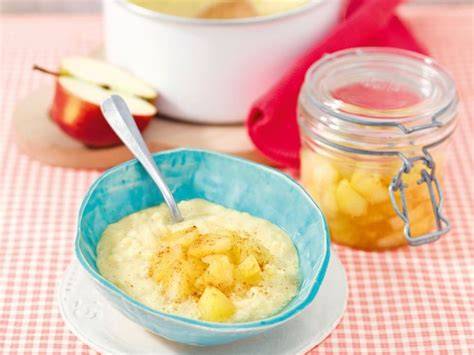 Apfel-Zimt-Kompott im Topf