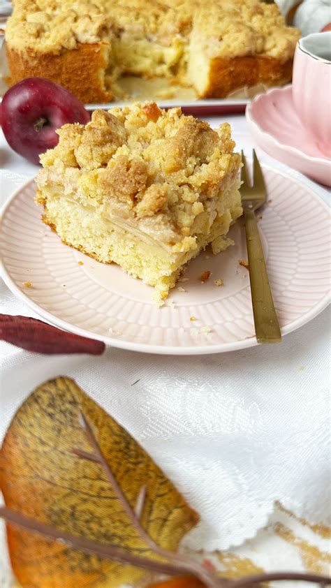 Apfelkuchen portionsweise in Gefrierbeutel verpackt