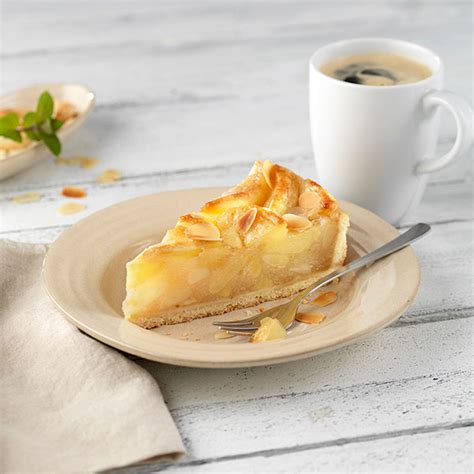 Apfelkuchen und Kaffee - klassische Kombination am Nachmittag