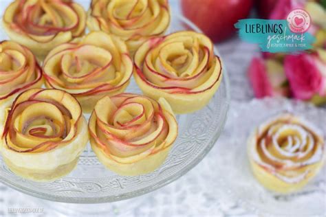 Apfelrosen-Muffins im Muffinblech
