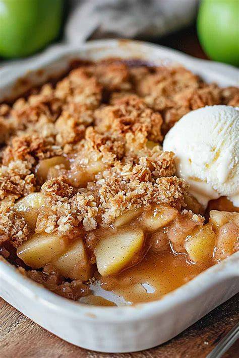 Apple Crumble - klassisches Dessert mit Streuseln