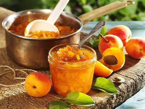 Aprikosenmarmelade, frische Aprikosen