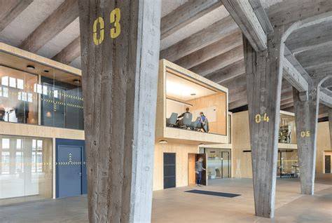 Architektur des Coppenrath Innovation Centre im Ringlokschuppen