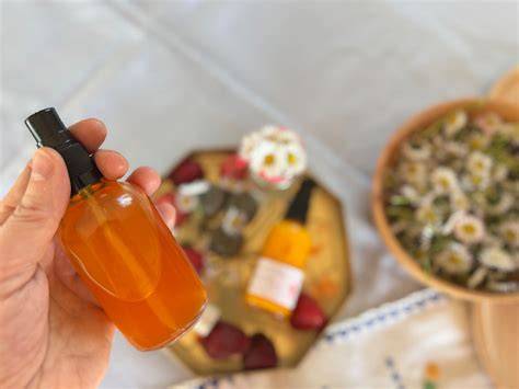 Aromatherapie und Hautpflege mit Alpenrosenhonig