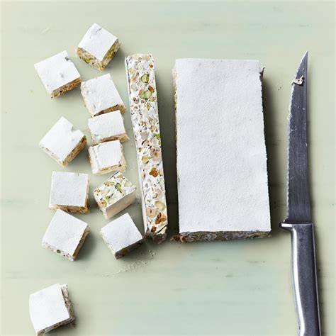 Arten von Nougat: Weißer, Dunkler und Schichtnougat
