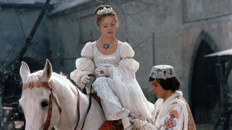 Aschenbrödel und der Prinz - Szene vom Ball