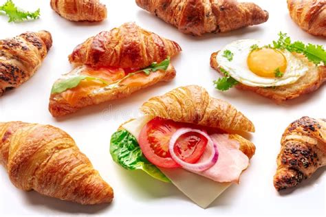 Assortiment: Brot, Croissants, Törtchen