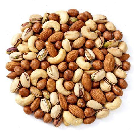 Assortiment Nüsse in Schokolade: Haselnüsse, Mandeln, Cashews