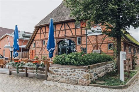 Außenansicht Rosalie Landhaus Terrasse