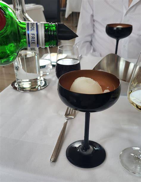 Außenansicht der ehemaligen Zuckerraffinerie Restaurant