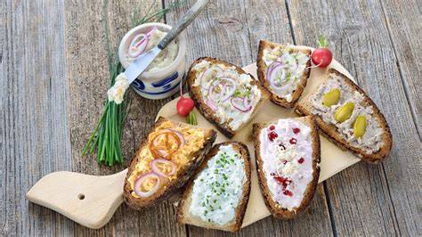 Aufstrich auf Brot und Pfannkuchen