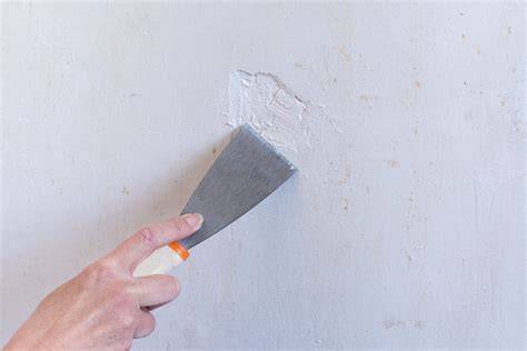 Auftragen der Creme und Glätten der Oberfläche