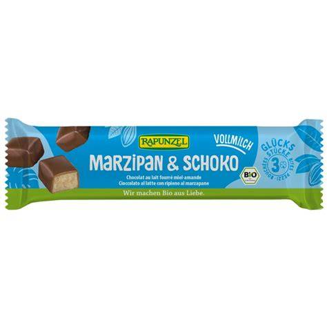Ausgewählte Marzipan- und Nougat-Produkte im Regal