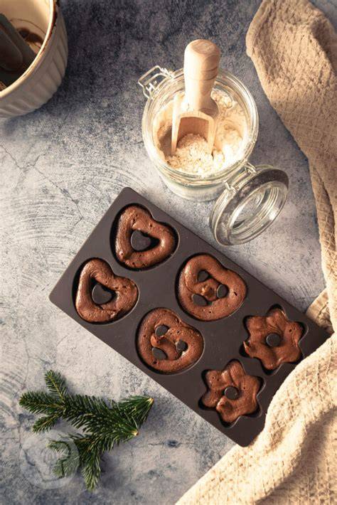 Auswahl an Lebkuchen: Männer, Herzen und Walnuss-Varianten