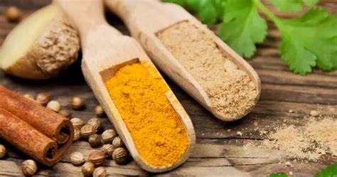 Ayurvedische Gewürze und Haferflocken