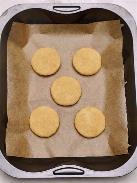 BLW Mandelkekse auf Backblech