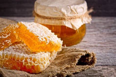 Backen mit Honig: Anwendungsbereiche, Mengen, Tipps
