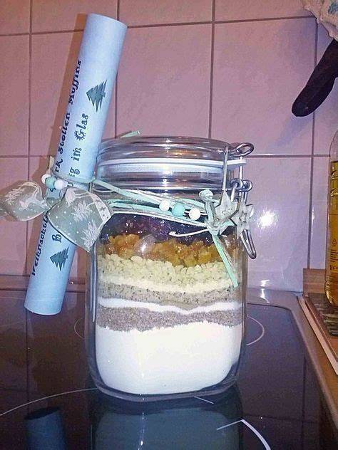 Backmischung im Geschenkglas, schön dekoriert mit Schleife