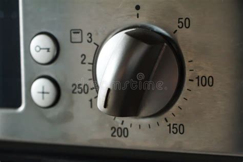Backofen Temperaturanzeige auf 180 Grad