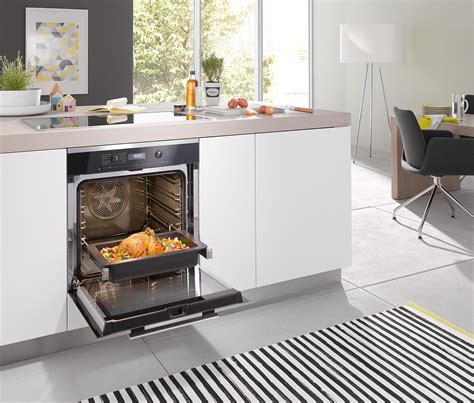 Backofen mit Sensoren beim Backen
