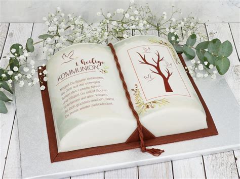 Backset Buchtorte mit Rollfondant und Aufleger