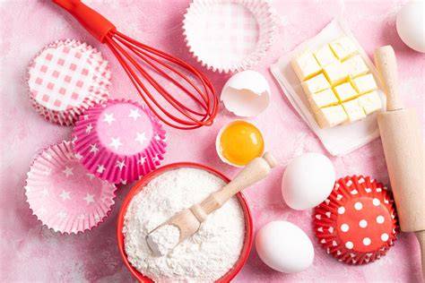 Backutensilien für Babyparty-Torten