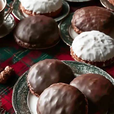 Backutensilien und Tipps für perfekte Mini Elisenlebkuchen