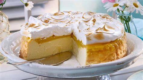 Baiser mit goldbrauner Oberfläche
