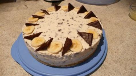 Bananen Quark Torte angeschnitten, Schichtaufbau sichtbar