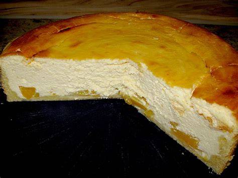 Bananen-Toffee-Törtchen mit geschlagener Sahne